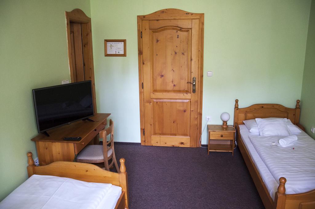 Penzion Diana Teplice nad Bečvou Esterno foto